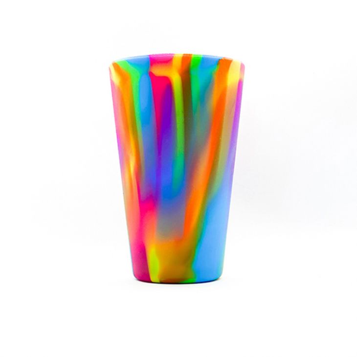Unbreakable 16 Ounce Tye Dye Silicone Pint Glass main image